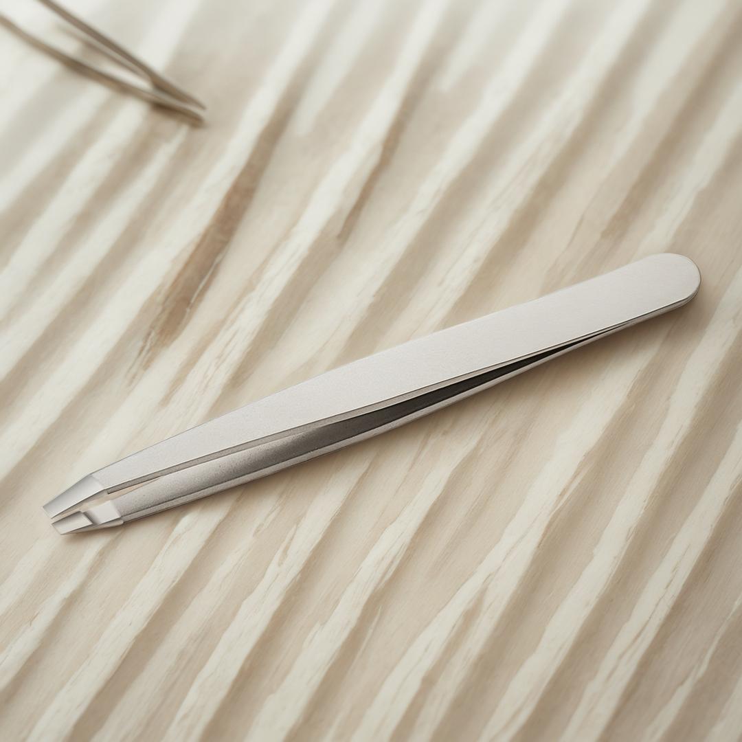 Custom Tweezers: Precision & Personalization by Olimor