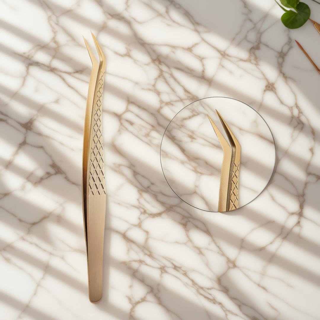 Custom Tweezers: Precision & Elegance in Beauty