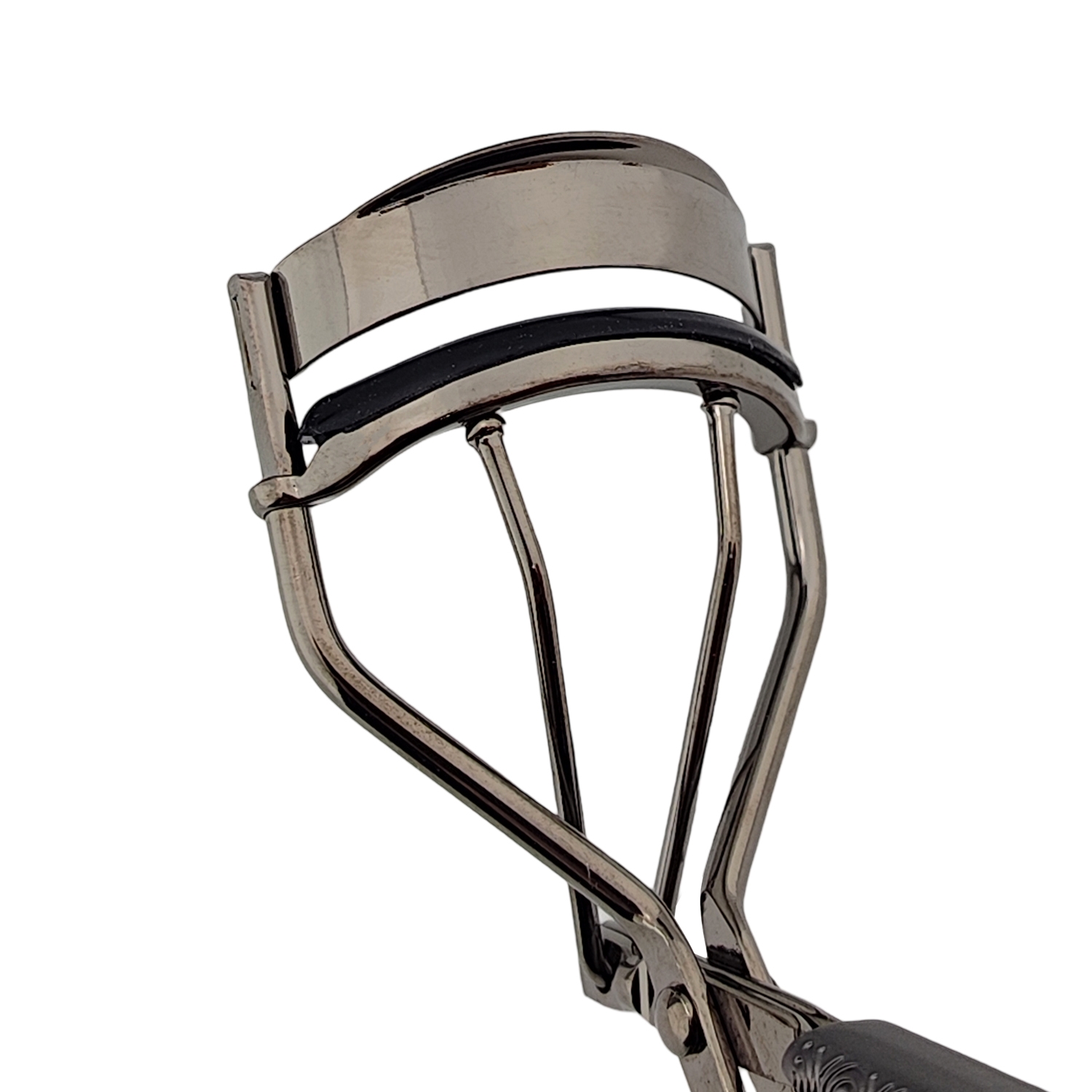 Elevate Your Look with Olimors Luxurious Eyelash Curler