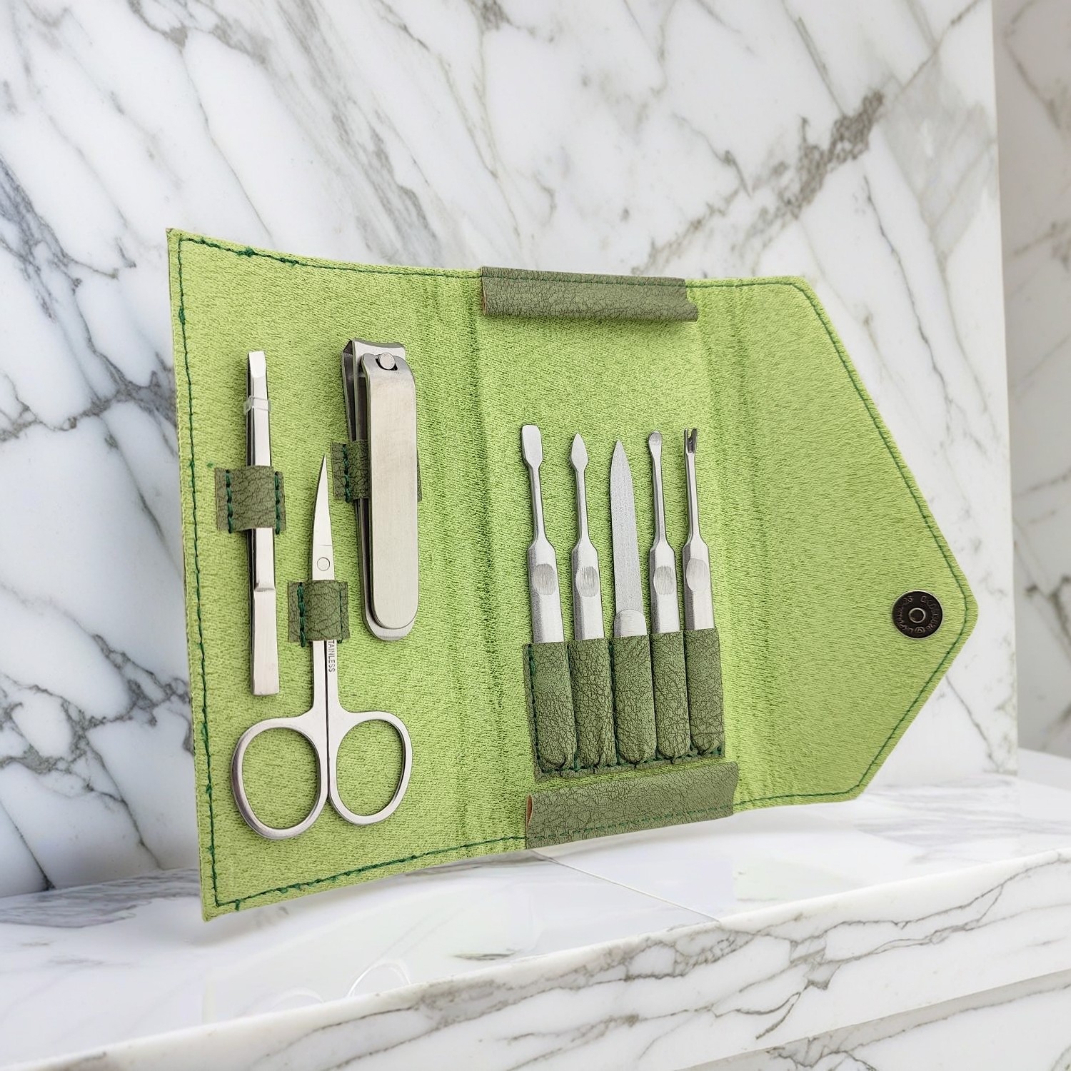 Bespoke Pedicure and Manicure Set for Elegant Grooming