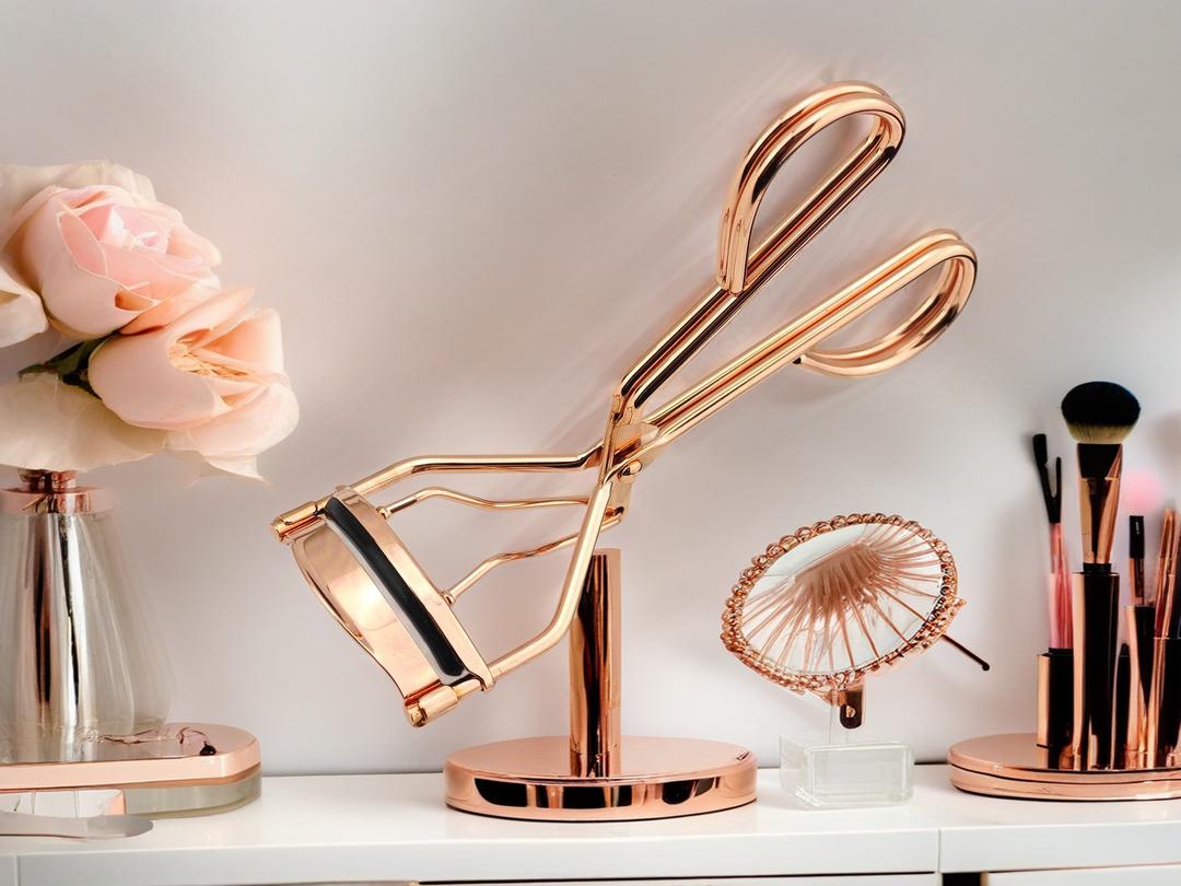 Mejor rizador de pestañas: Luxrose Precision crea pestañas impecables