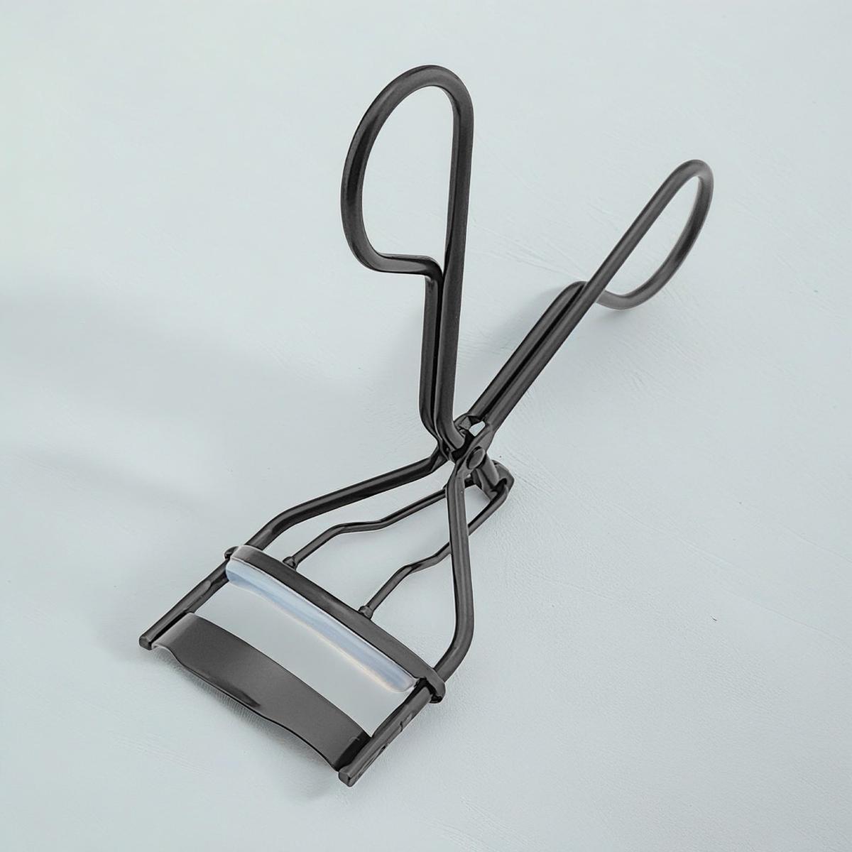 Как добиться ресниц в форме подсолнуха: руководство для начинающих