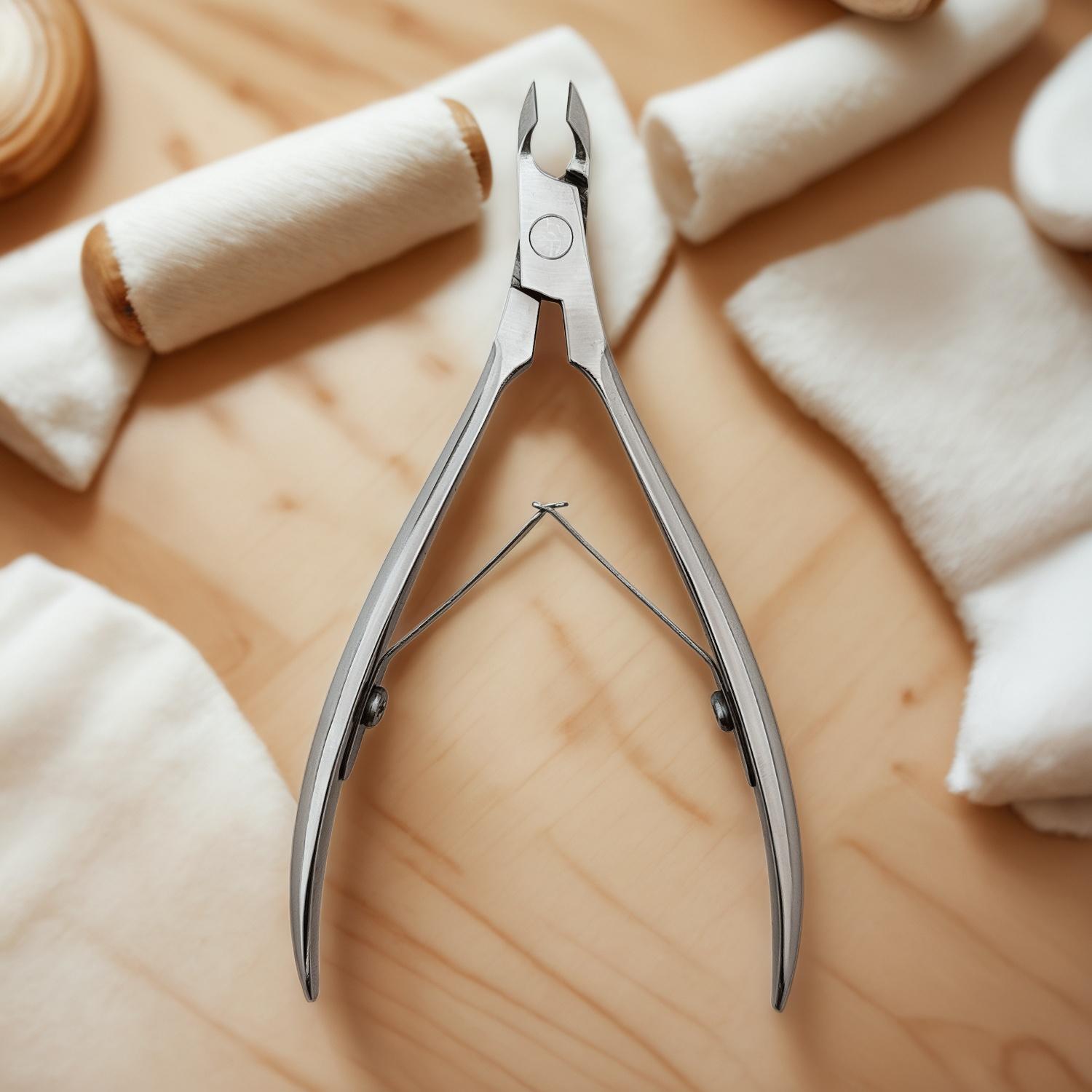 Les meilleures pinces à cuticules pour des ongles propres et soignés