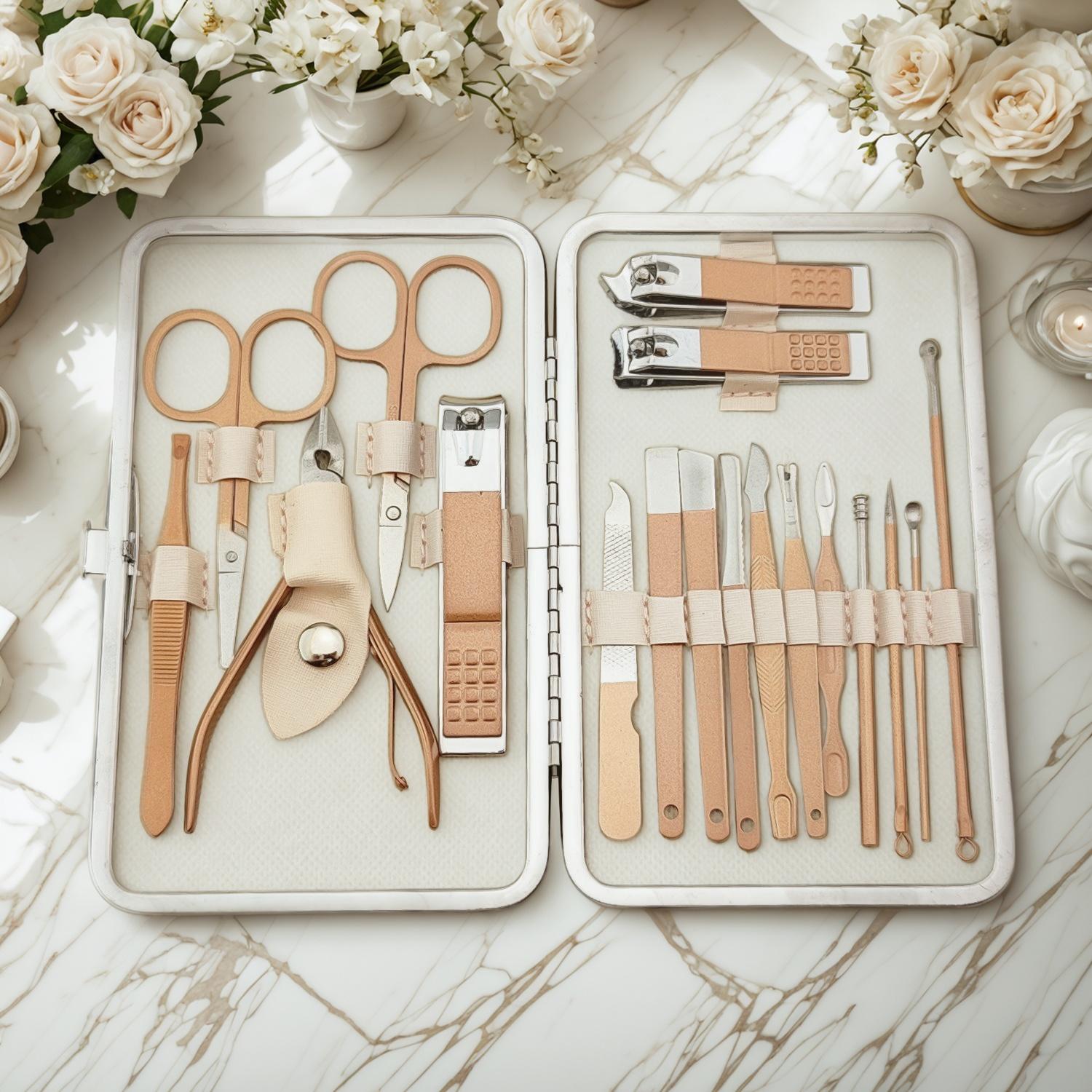 Ensemble personnalisé de 18 outils de manucure et pédicure pour programmes de vente au détail et en gros de qualité salon