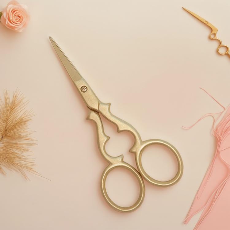 Achat en gros de ciseaux de beauté : Guide pratique d’approvisionnement pour les entreprises de soins et de beauté
