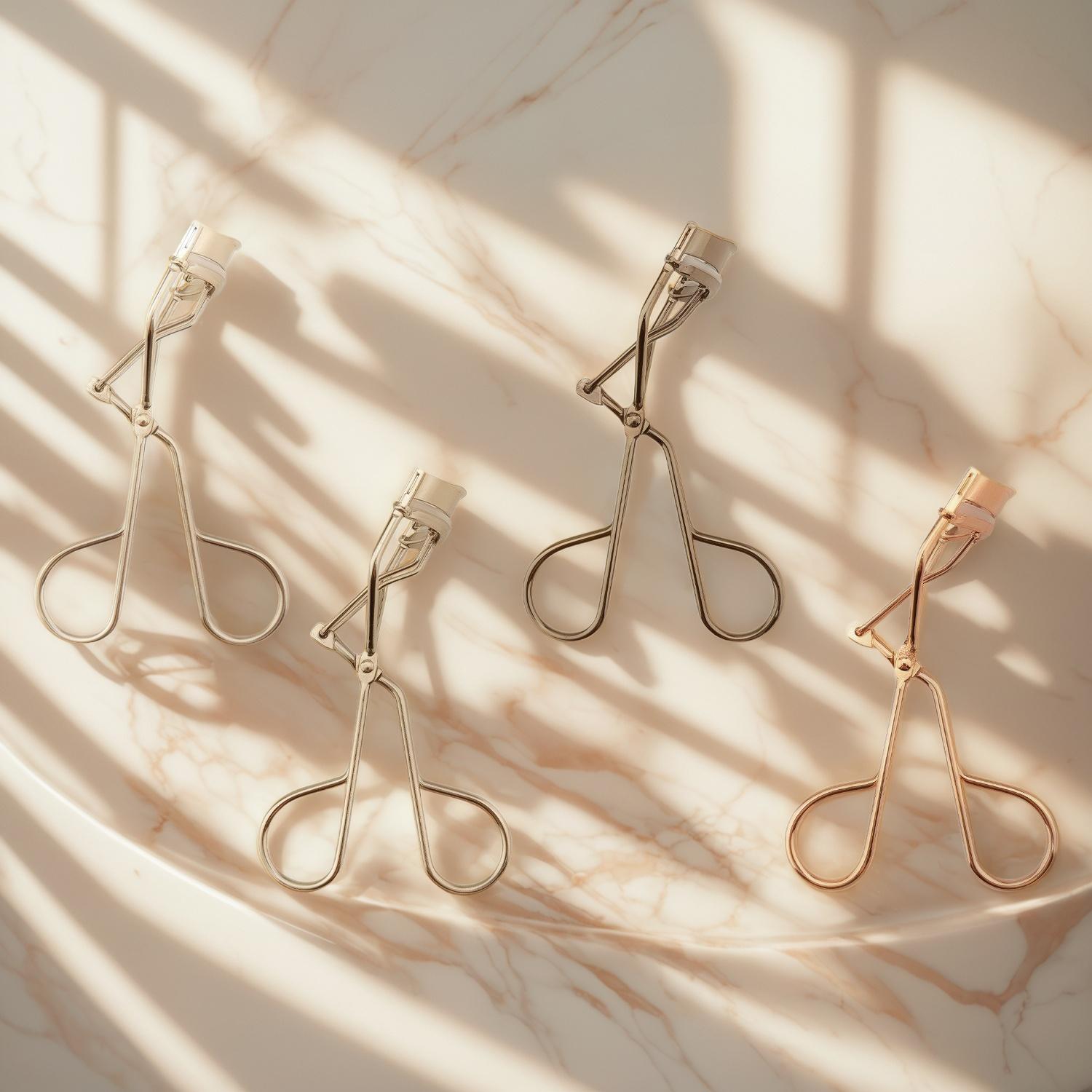 Vente en gros d'outils de beauté : Comment choisir un recourbe-cils, des produits de pédicure et des outils de soins personnels
