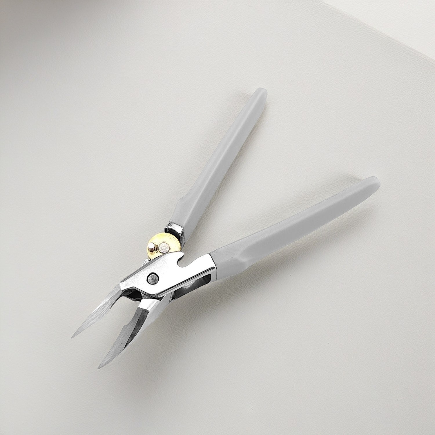 Discover the Best Nail Clippers: Precision and Style
