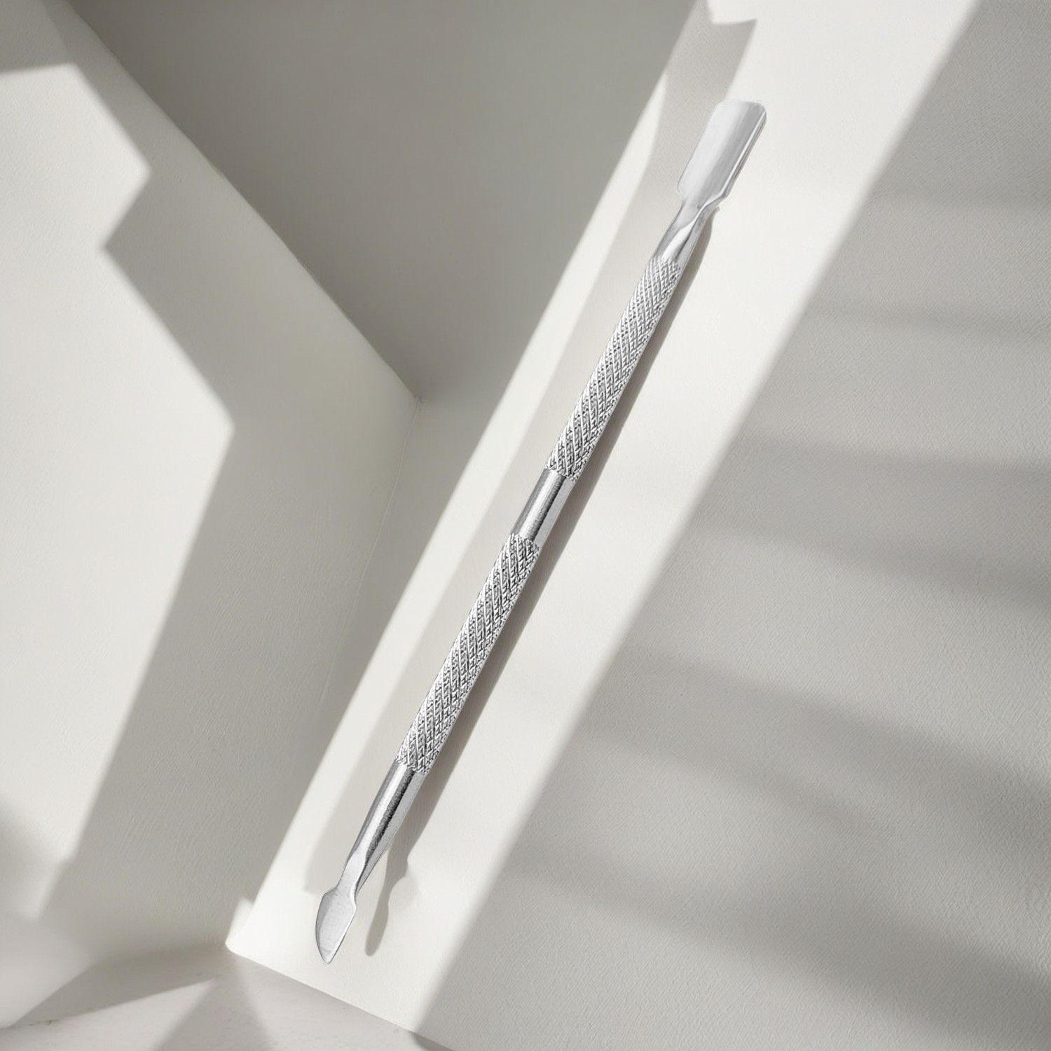 Nail Care Tools: Stainless Steel Cuticle Pusher Guide
