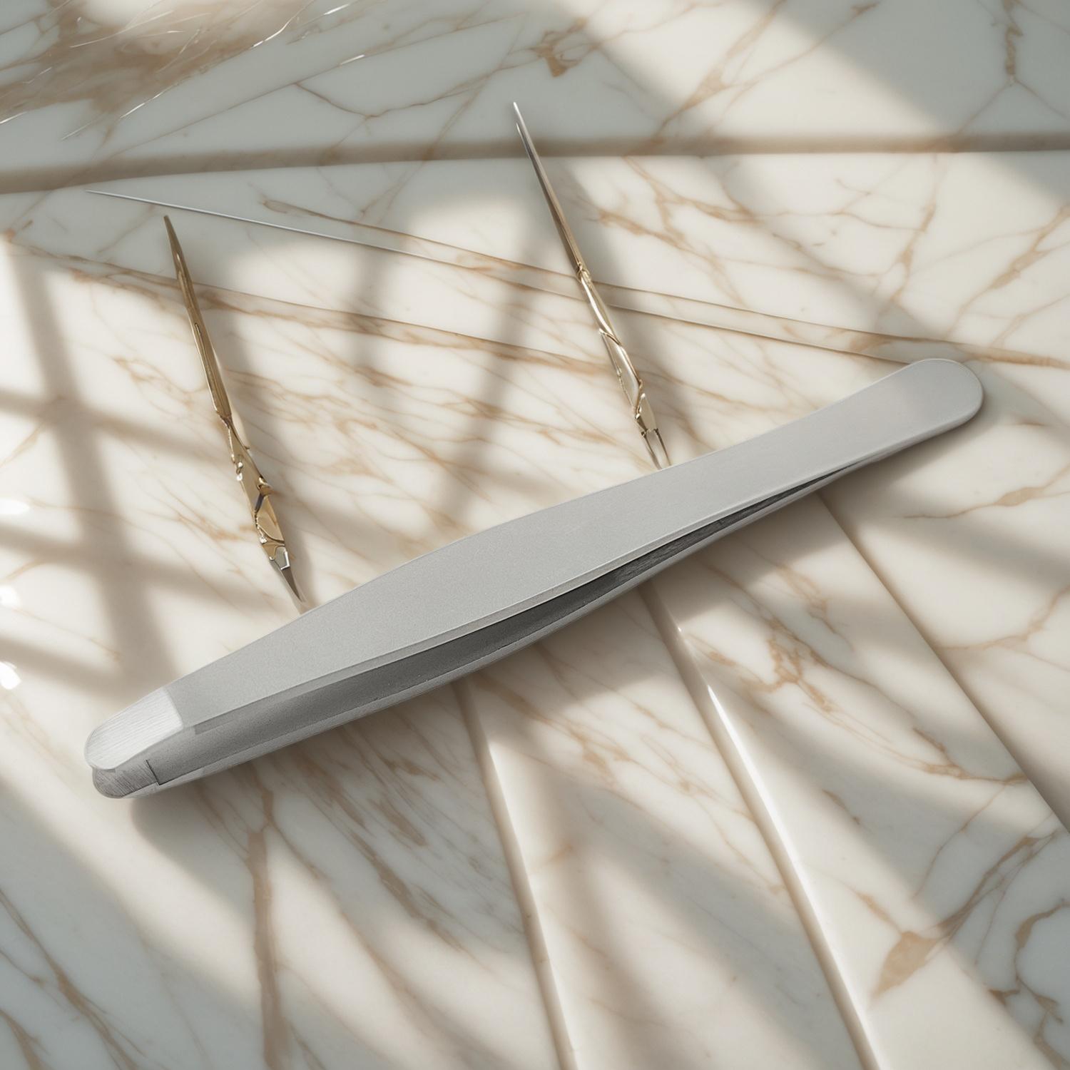 Tweezers Wholesale Guide for Beauty Brands, Salons and Amenity Buyers