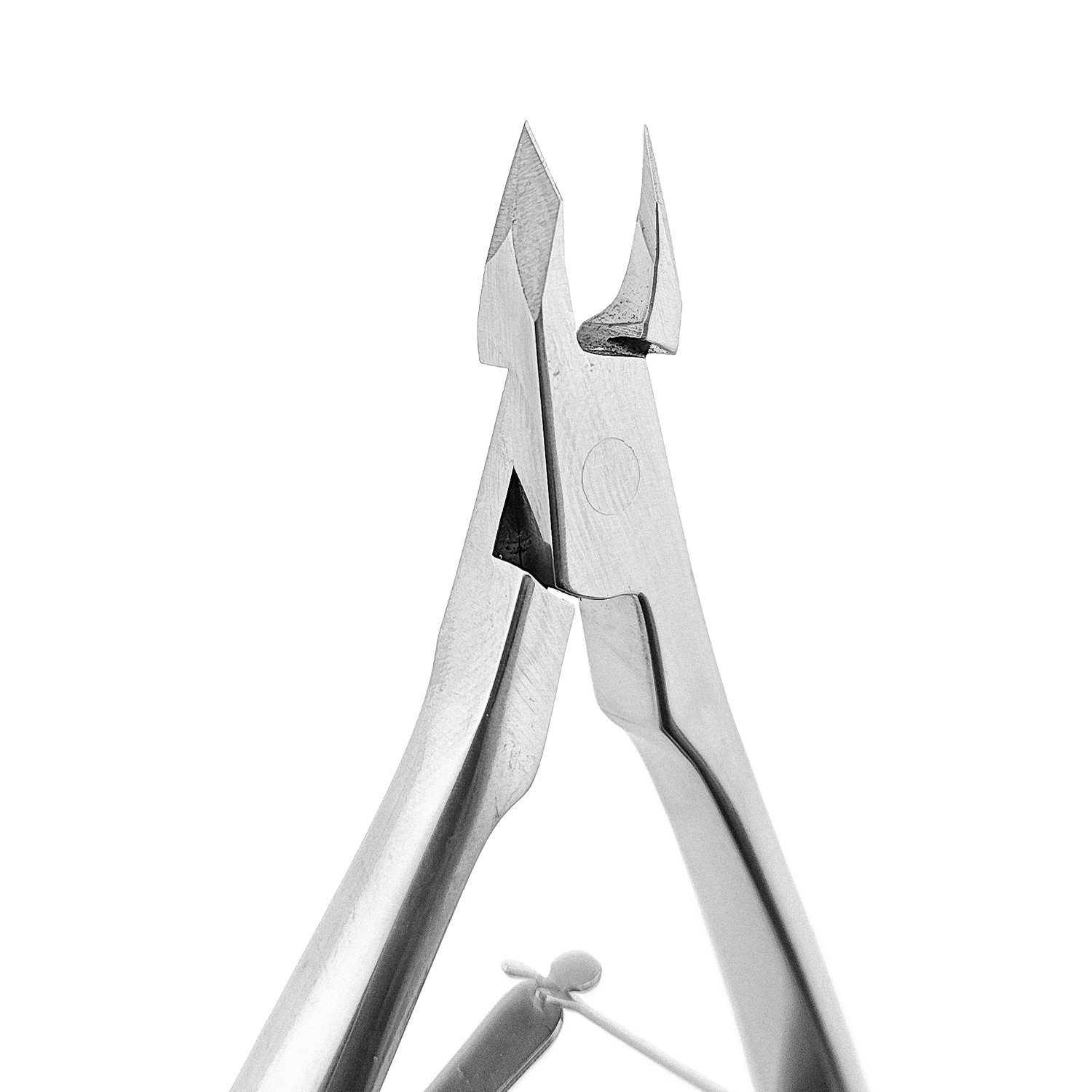 Professional Cuticle Nipper: Precision & Quality Tool
