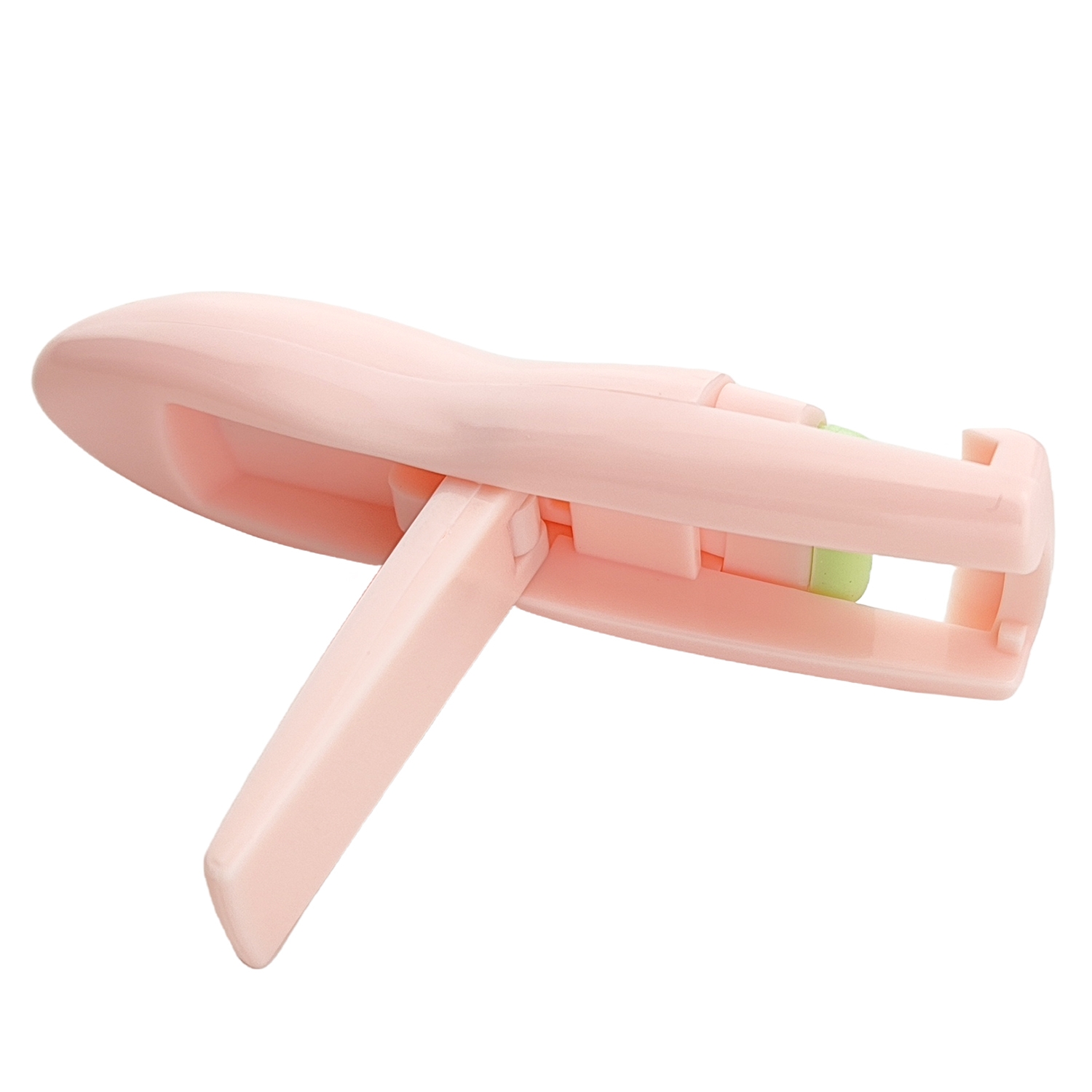Best Eyelash Curler for Effortless Eye Enhancement