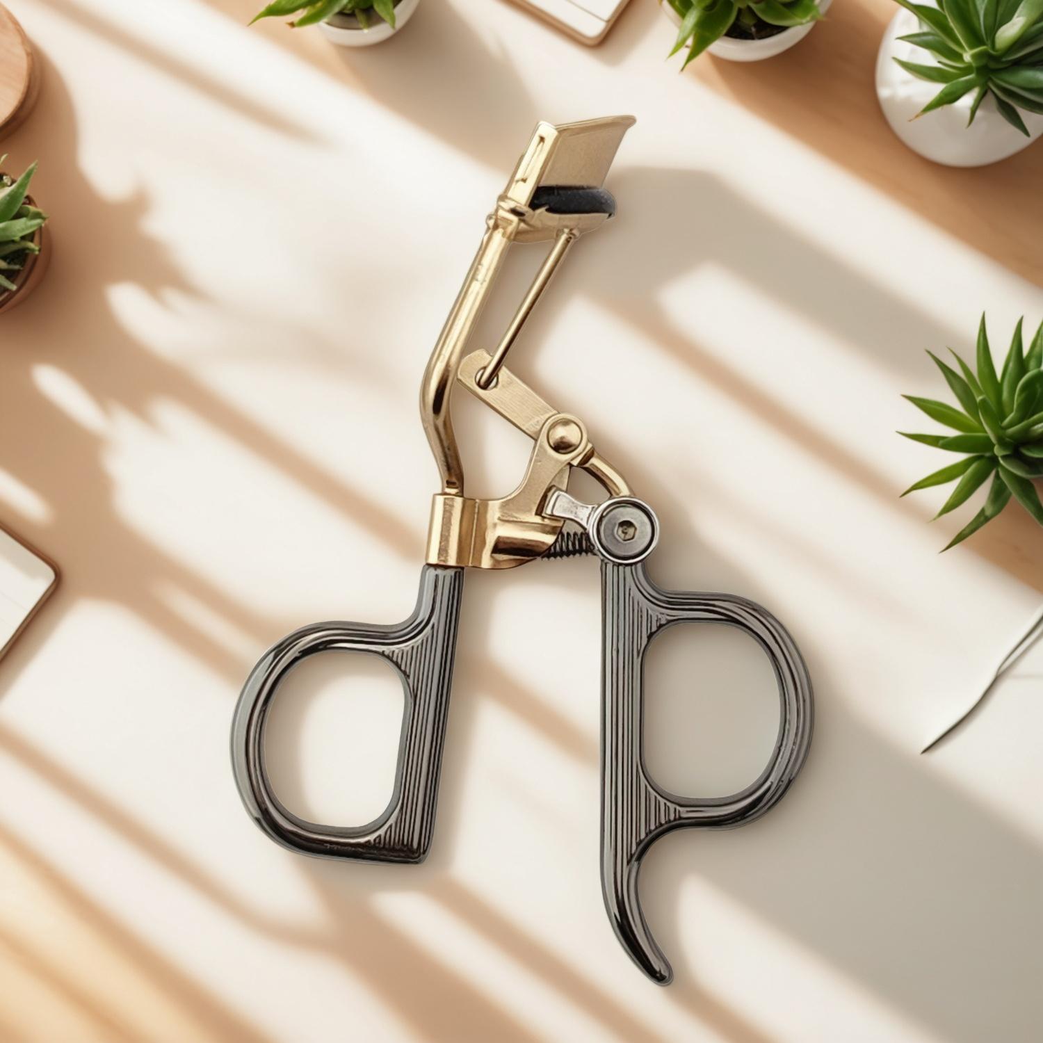 How to Evaluate Eyelash Curler Wholesalers for B2B Beauty Supply Buying
