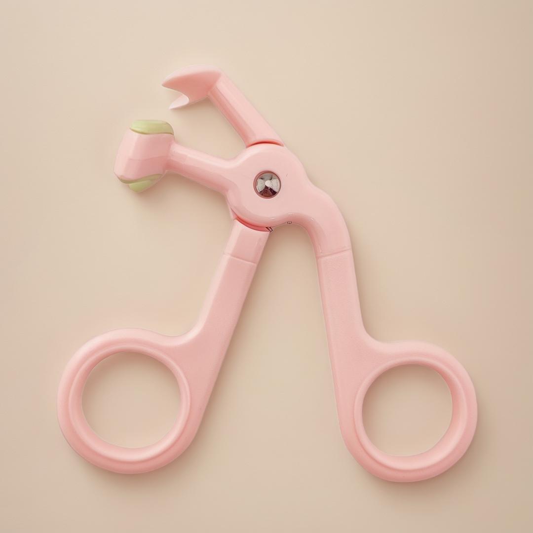 Großhändler für Wimpernzangen: B2B-Schönheitsbedarf