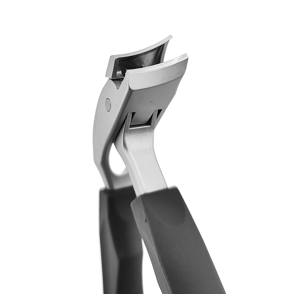 Discover Professional Nail Clippers from Olimor Beauty