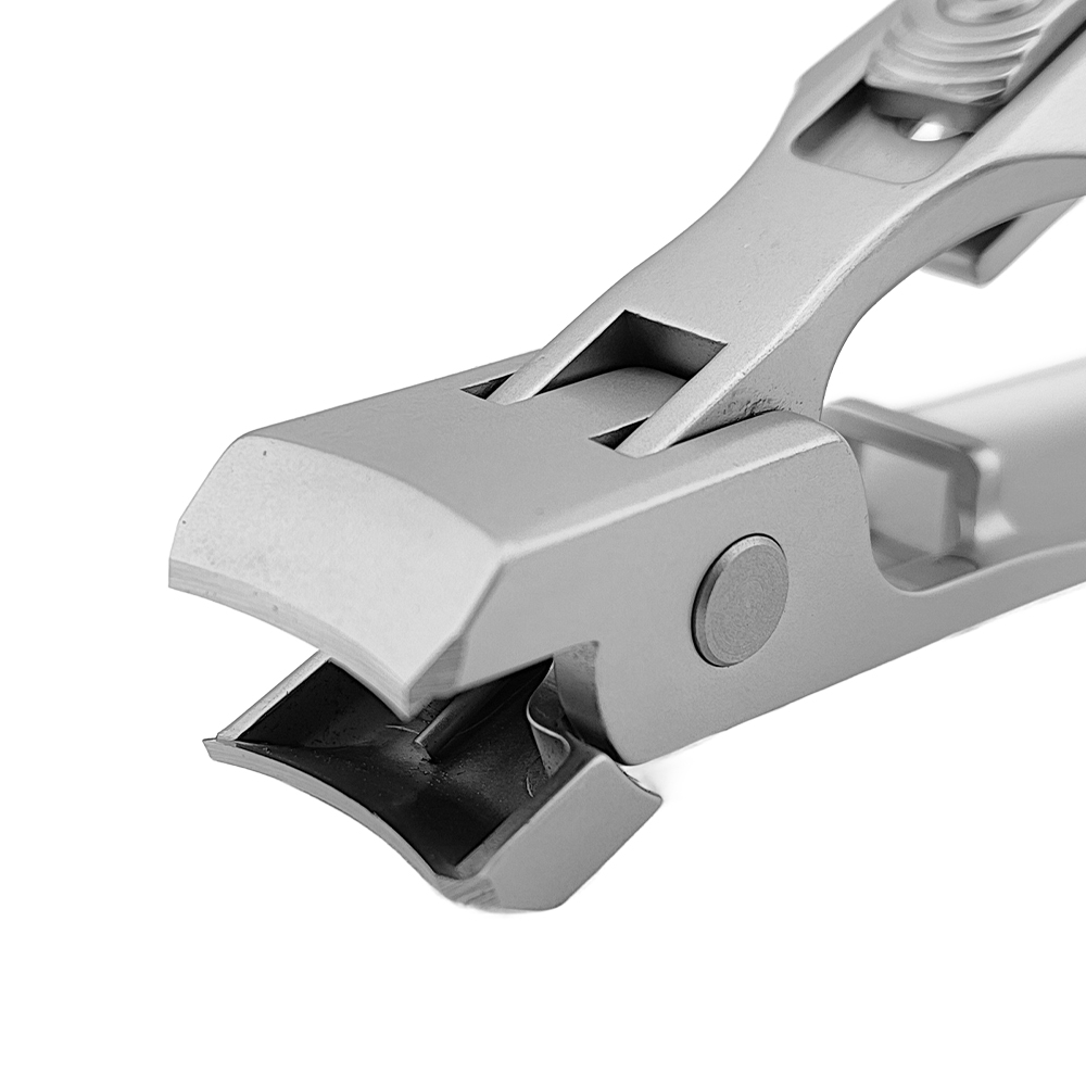 Professional Nail Clippers: Precision & Style