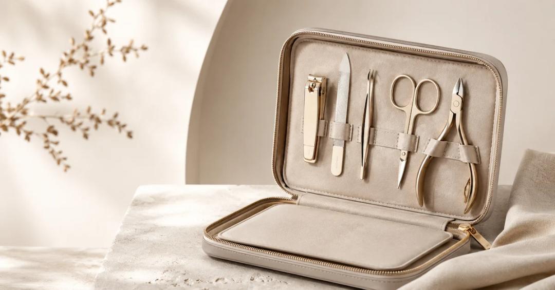 Private Label Grooming Kit Manufacturer: How Brands Build Custom Personal Care Sets